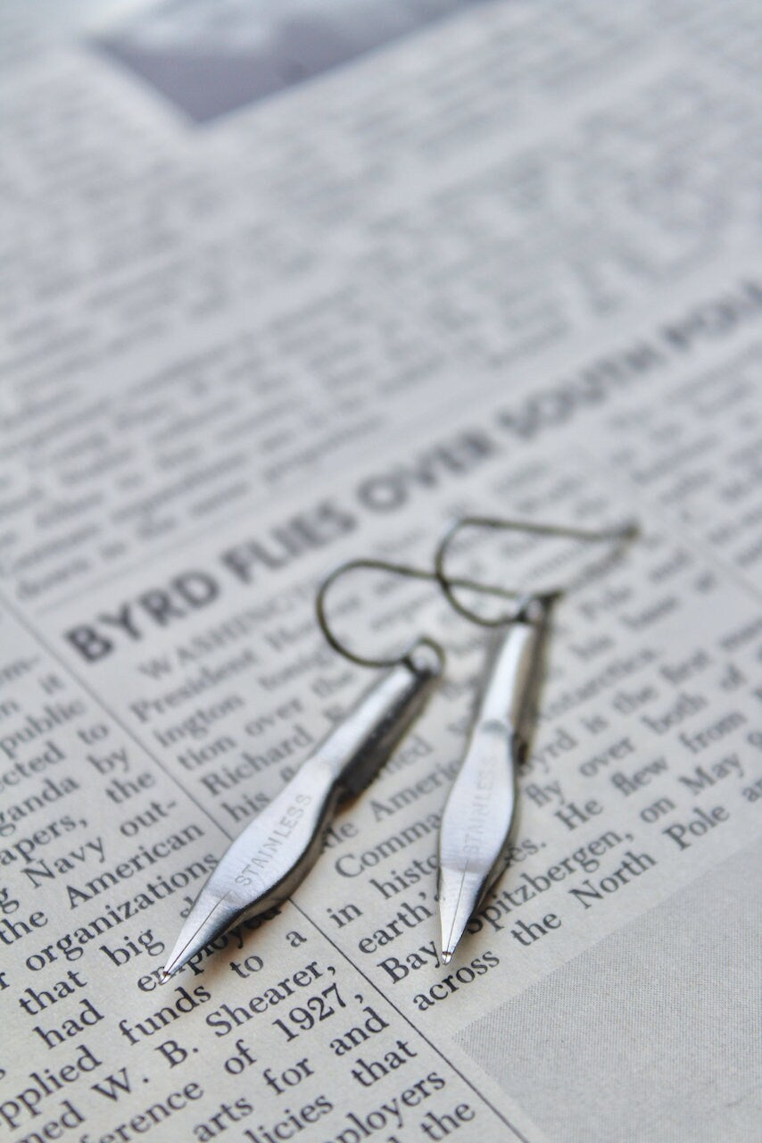 Vintage empire pen co. pen nib earrings, stainless, no. 21, pen nib earrings, vintage pen nib, calligraphy gift, writer gift, dark academia