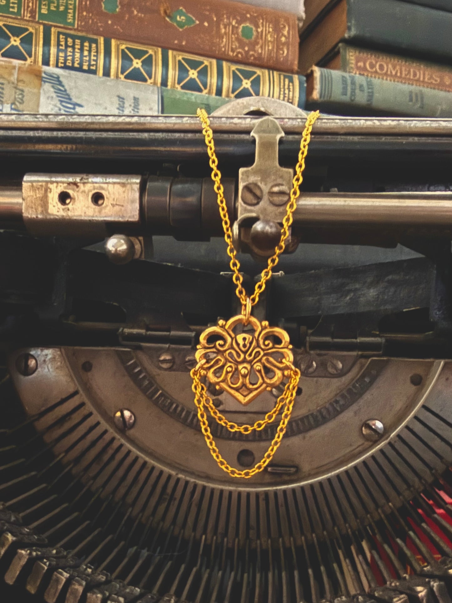 Ornate filigree and double chain necklace