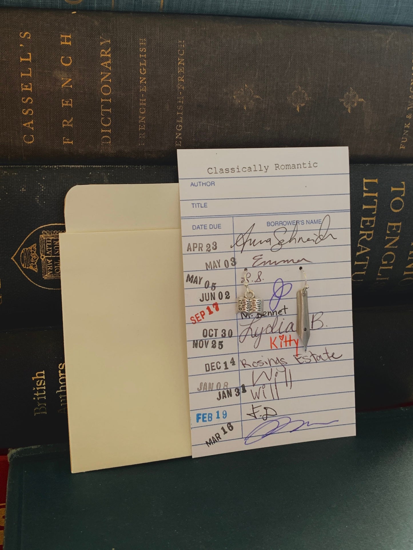 Vintage fountain pen & book charm earrings, fountain pen nibs, pen nib earrings, pen nib jewelry, vintage pen nibs, dark academia, book gift