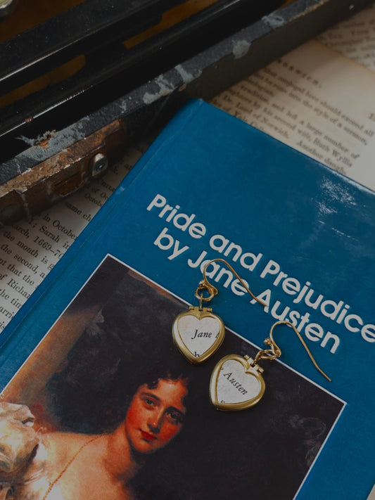 Jane Austen Heart Locket Earrings – Elegant Literary Jewelry for Book Lovers – Vintage Paper Keepsake – Romantic Regency-Inspired Gift
