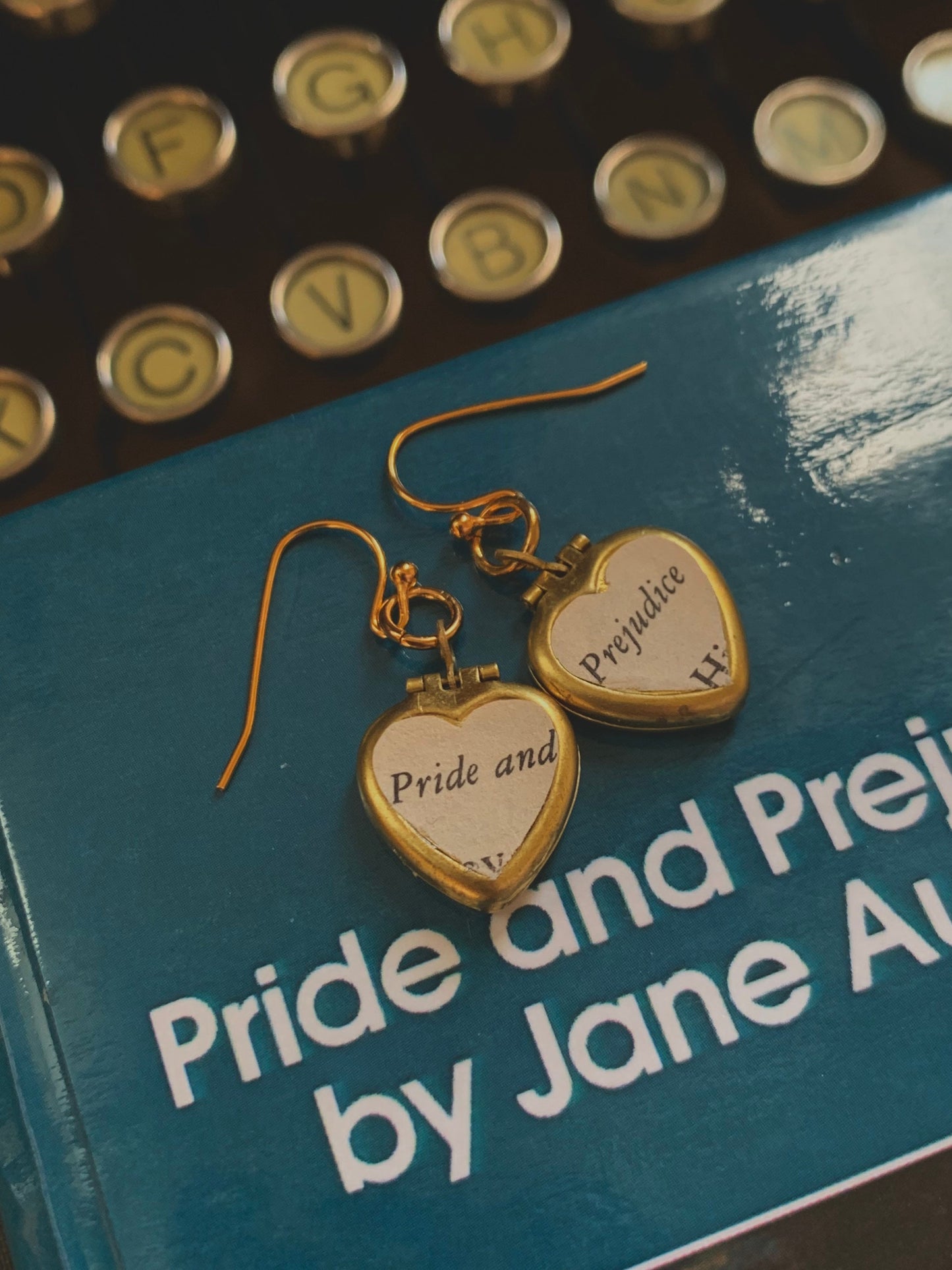 Pride & Prejudice Heart Locket Earrings – A Most Charming Trinket for Any Book-Loving Soul