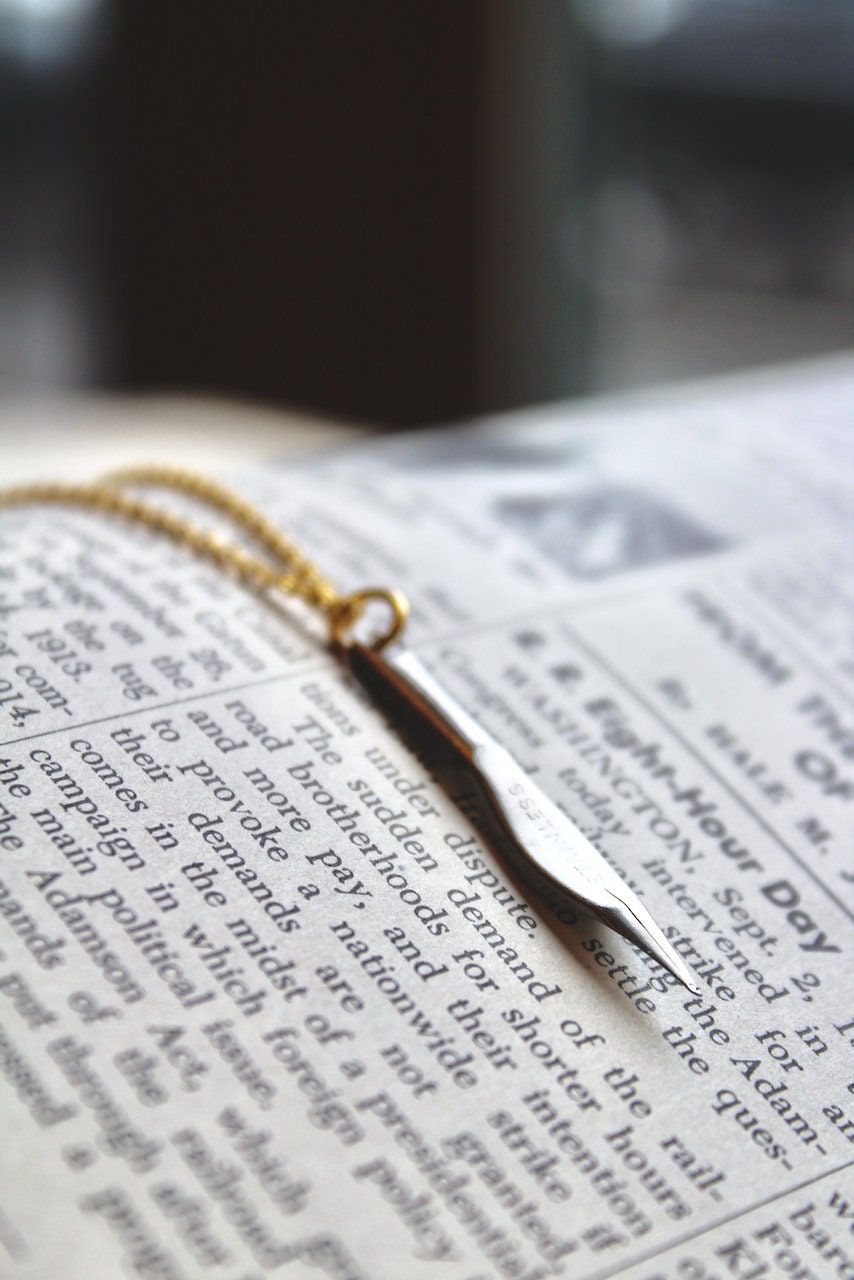 Vintage empire pen co. calligraphy pen necklace, stainless steel, no. 21, pen nib necklace, vintage pen nib, writer gift, calligraphy gift