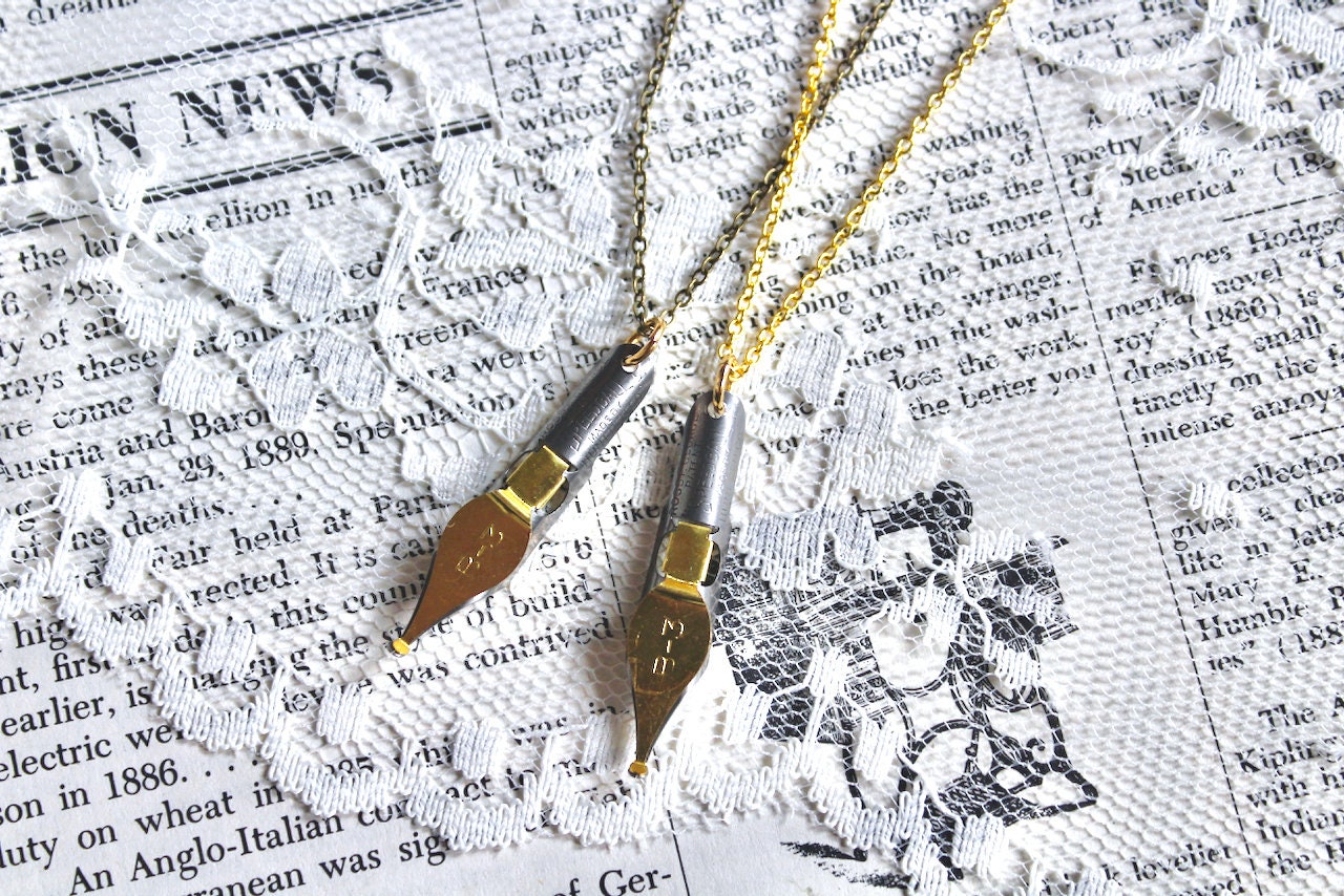 Vintage Speedball calligraphy pen necklace, pen nib necklace, stainless steel and brass, Speedball dip pen, pen nib, writer gift
